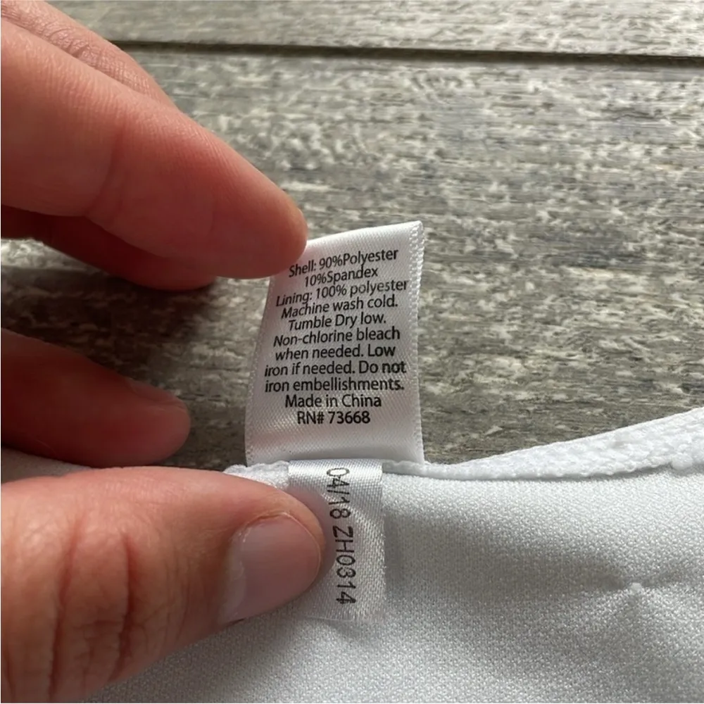 Zoozatz Bucky Badger Crop Top Tank Top with Built in Bra Size XS. White - Image 7