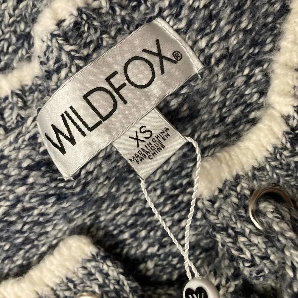 NWT Wildfox Queen Oxford Front Tie Knit Sweater - Image 6