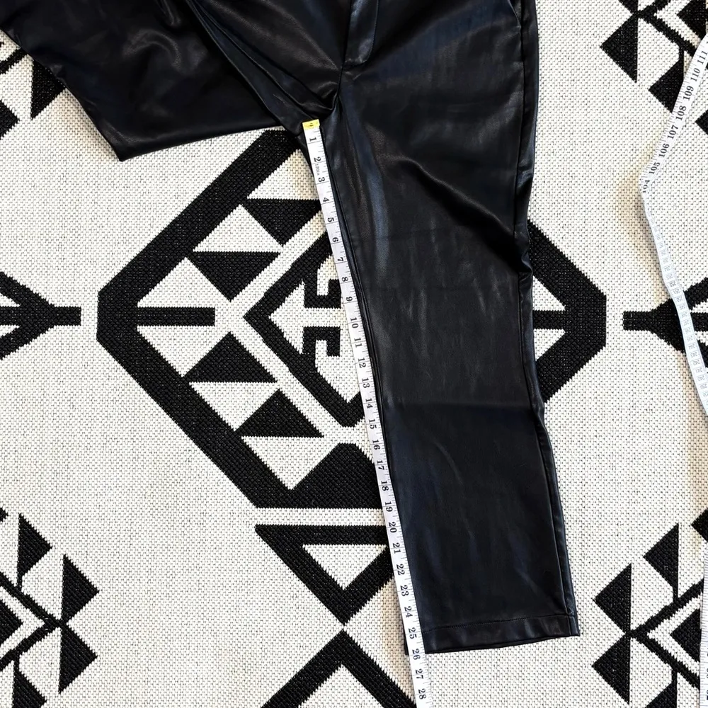 Avec Les Filles Cropped Flare Vegan Faux Leather Pants in Black Medium - Image 7