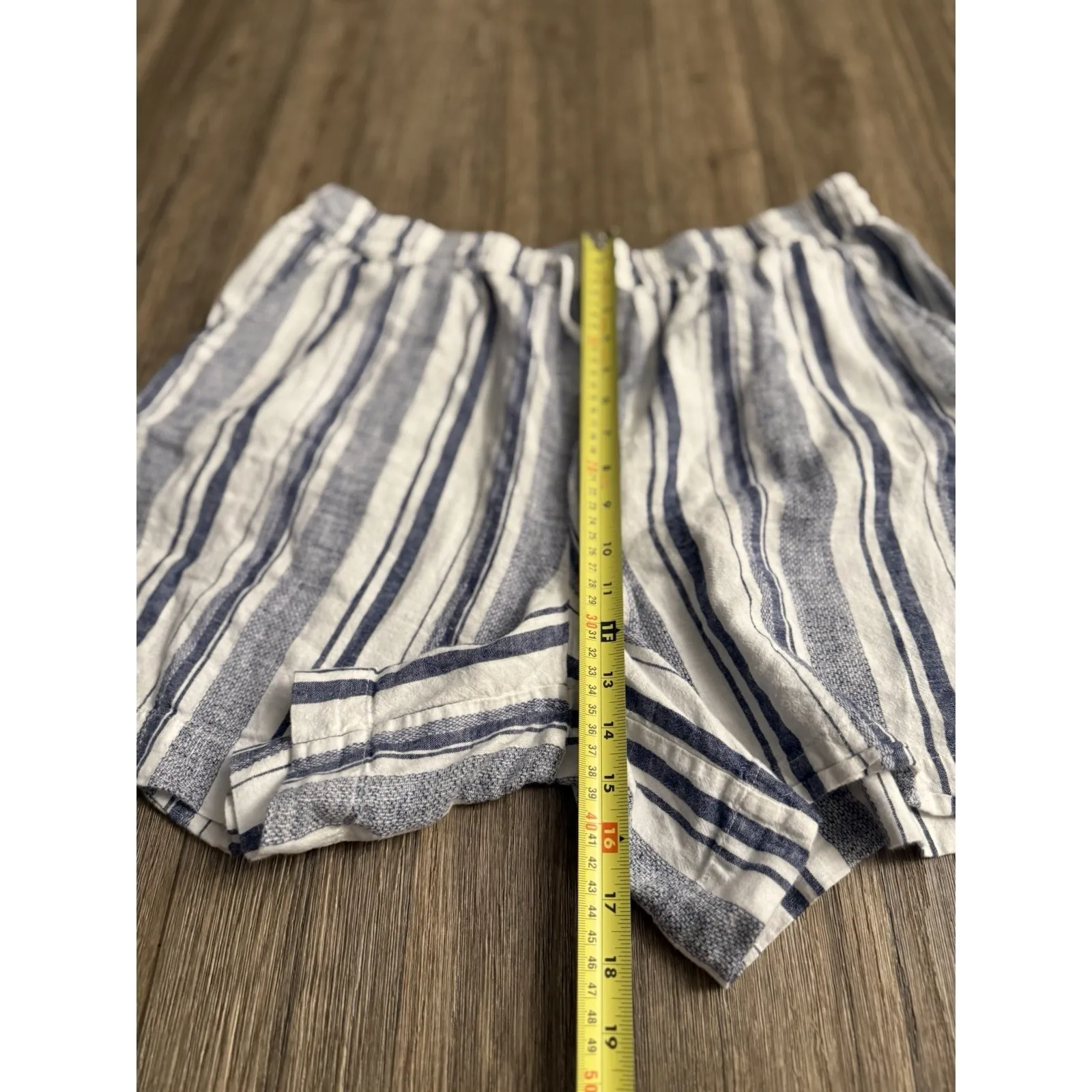 Beach Lunch Lounge Women's Size XL Blue White Stripe‎ Linen Blend Shorts - Image 6