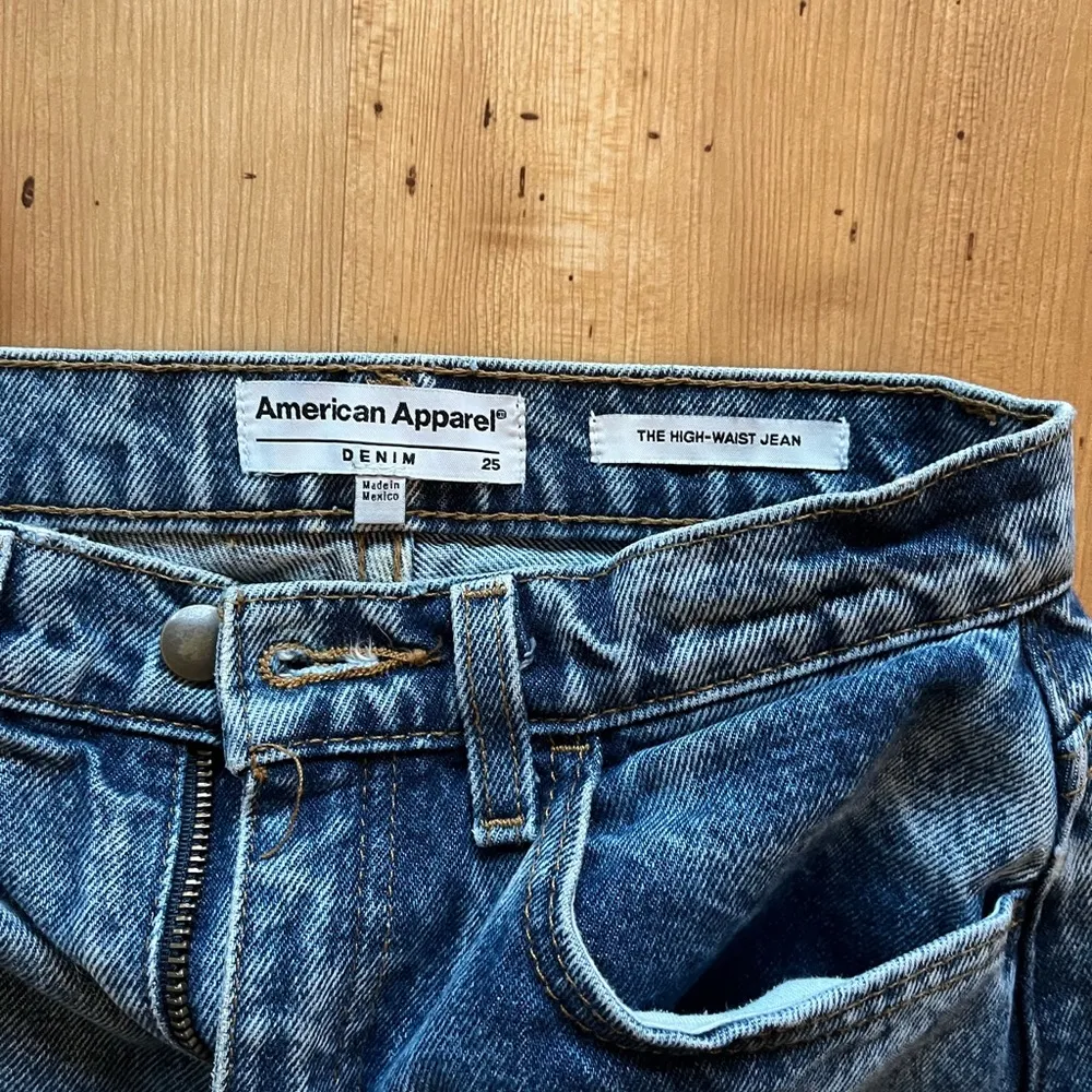 The High Waist Jean - Image 4