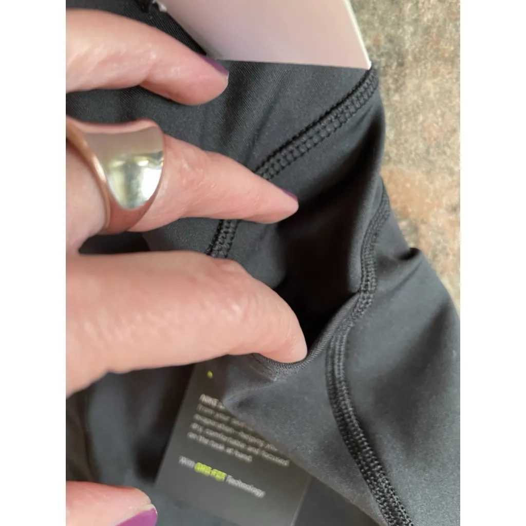 NWT Women's Nike Dri-Fit Running Tight Fit Workout Tights XL Black - Image 7
