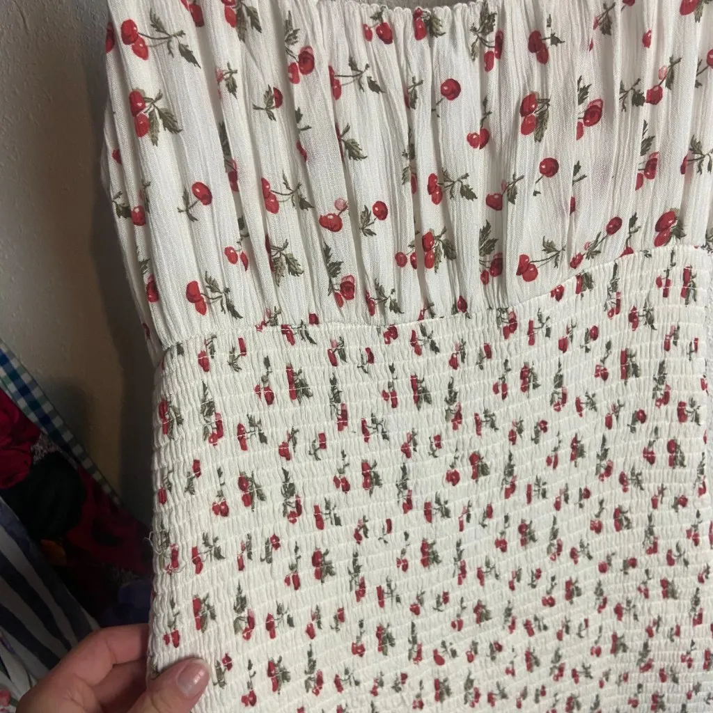 Abercrombie & Fitch Women's Size M Smocked Cherry Print Mini Dress Short White - Image 6