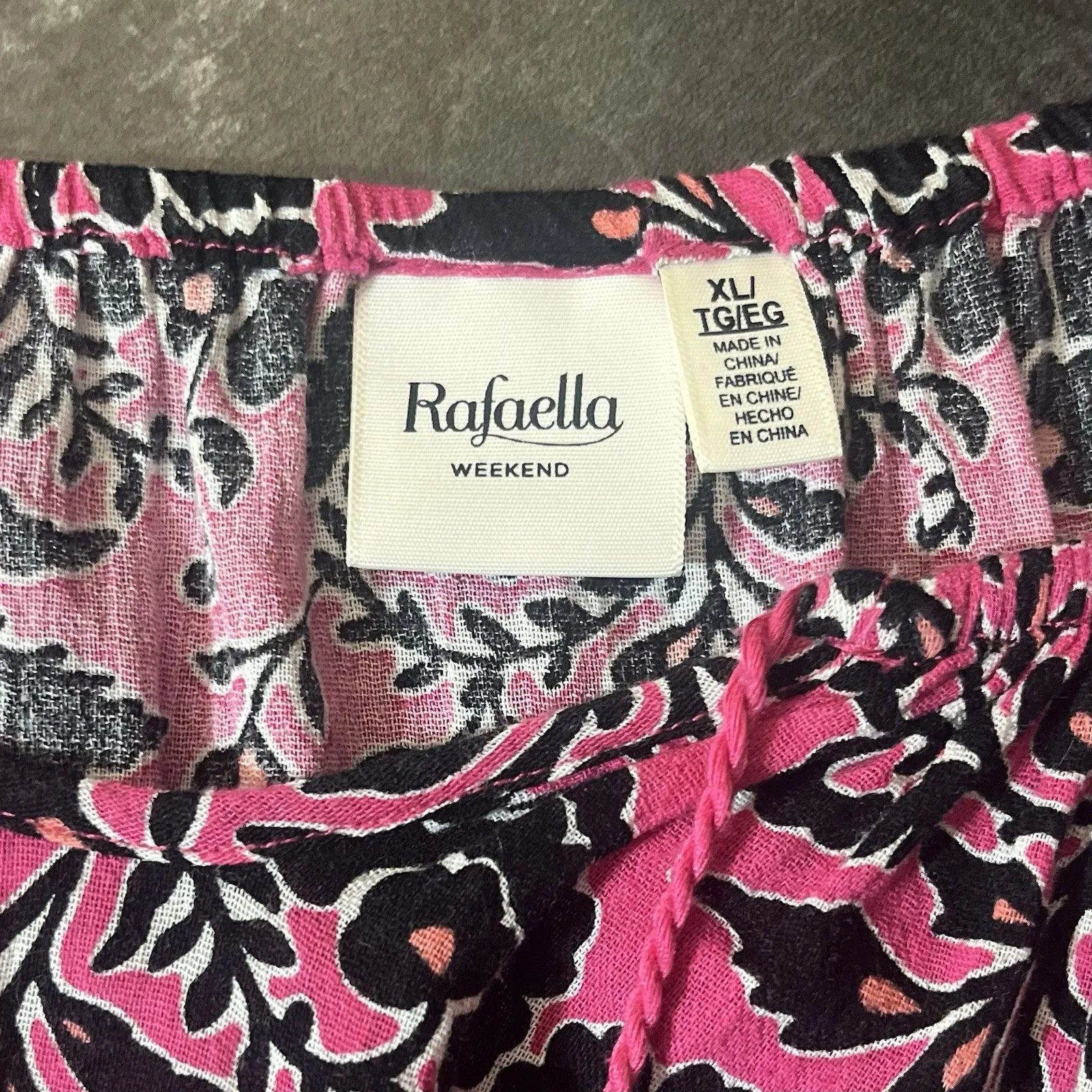 Rafaella Weekend Sz. XL Pink Floral Elastic Neckline Fringe Trim 3/4 Sleeve Top - Image 3