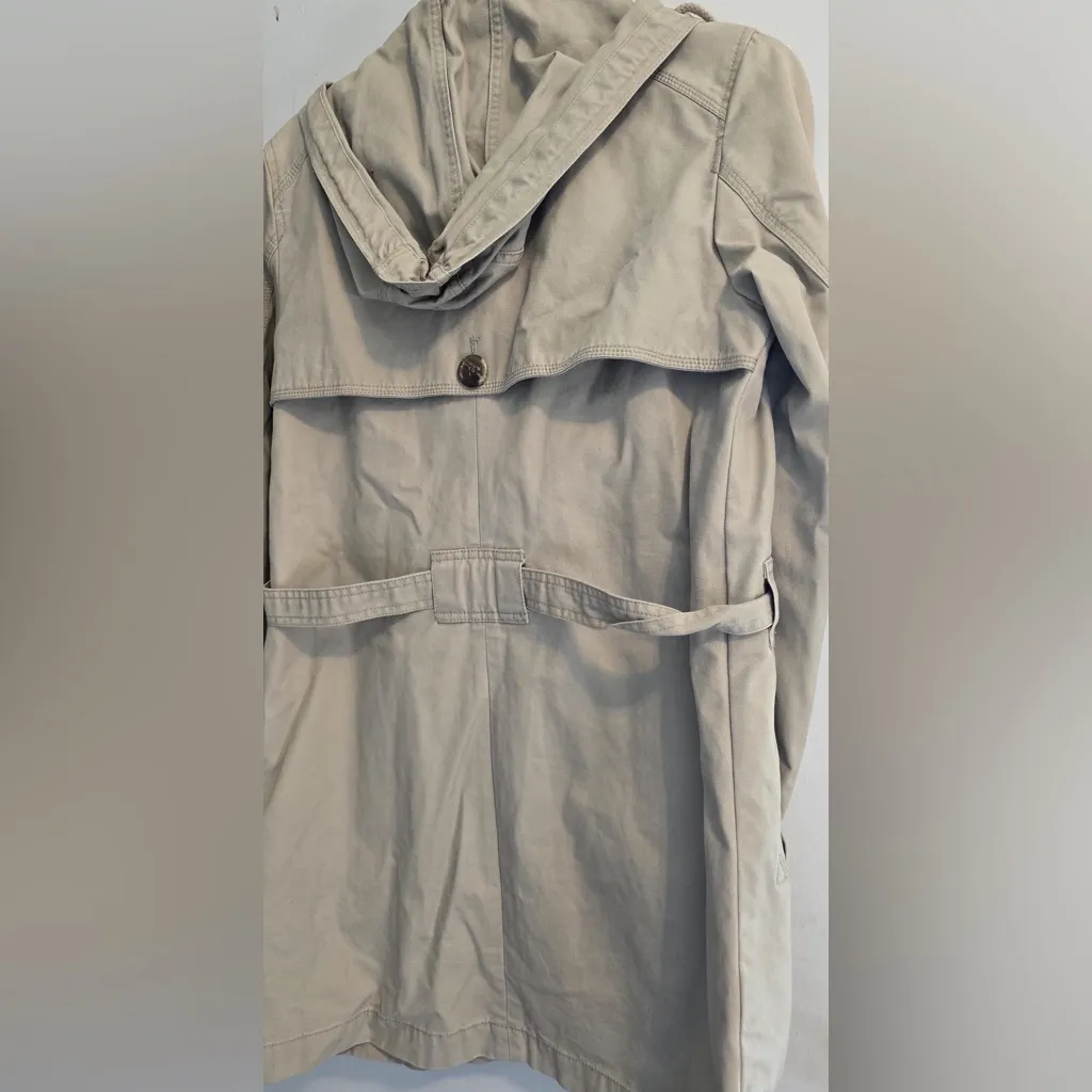 GAP Women's Classic Tan Trench Coat - Image 5