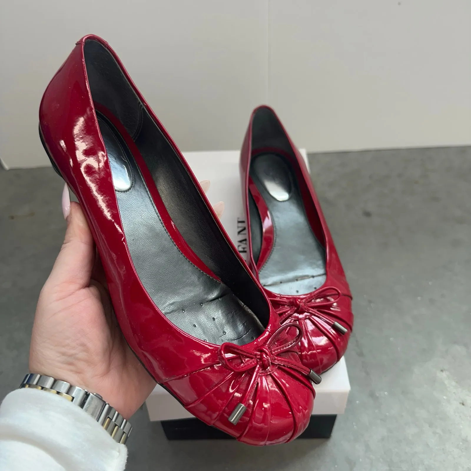 Alfani Cherry Red Patent Ballet Flats Size 8 - Image 3