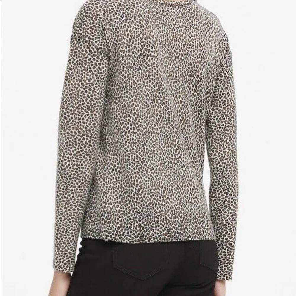 Banana Republic Merino WOOL sweater animal print XSMALL long sleeves NEW - Image 4