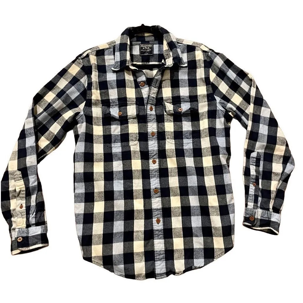 Abercrombie & fitch plaid flannel button down size large - Image 10