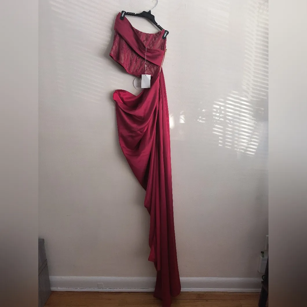 Miss Circle Burgundy Prisa Satin Corset High Slit Gown Dress Medium Red - Image 5