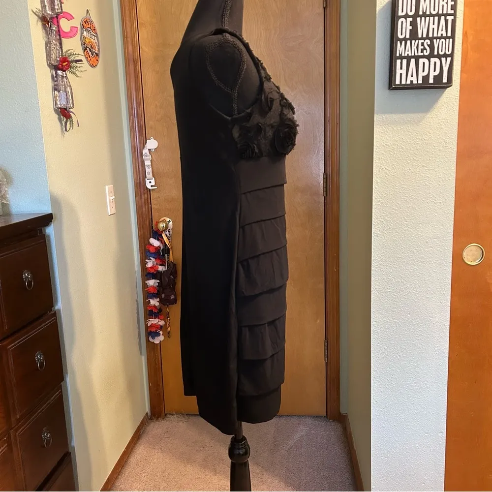 EnFocus Studio black sleeveless bodycon midi dress size 10 chiffon flowers - Image 2