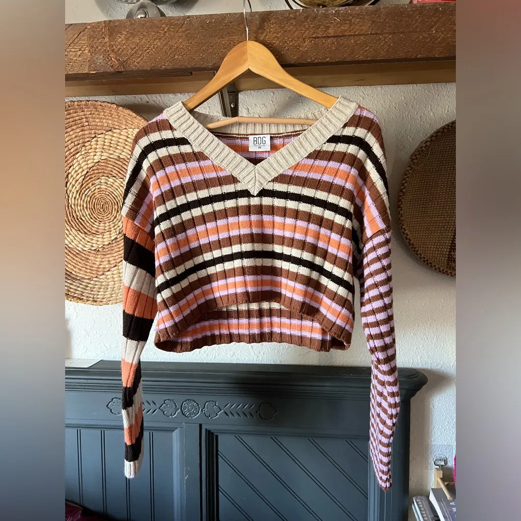 BDG Urban Outfitters Mixed Stripe V-Neck Cropped Sweater XS - Image 3