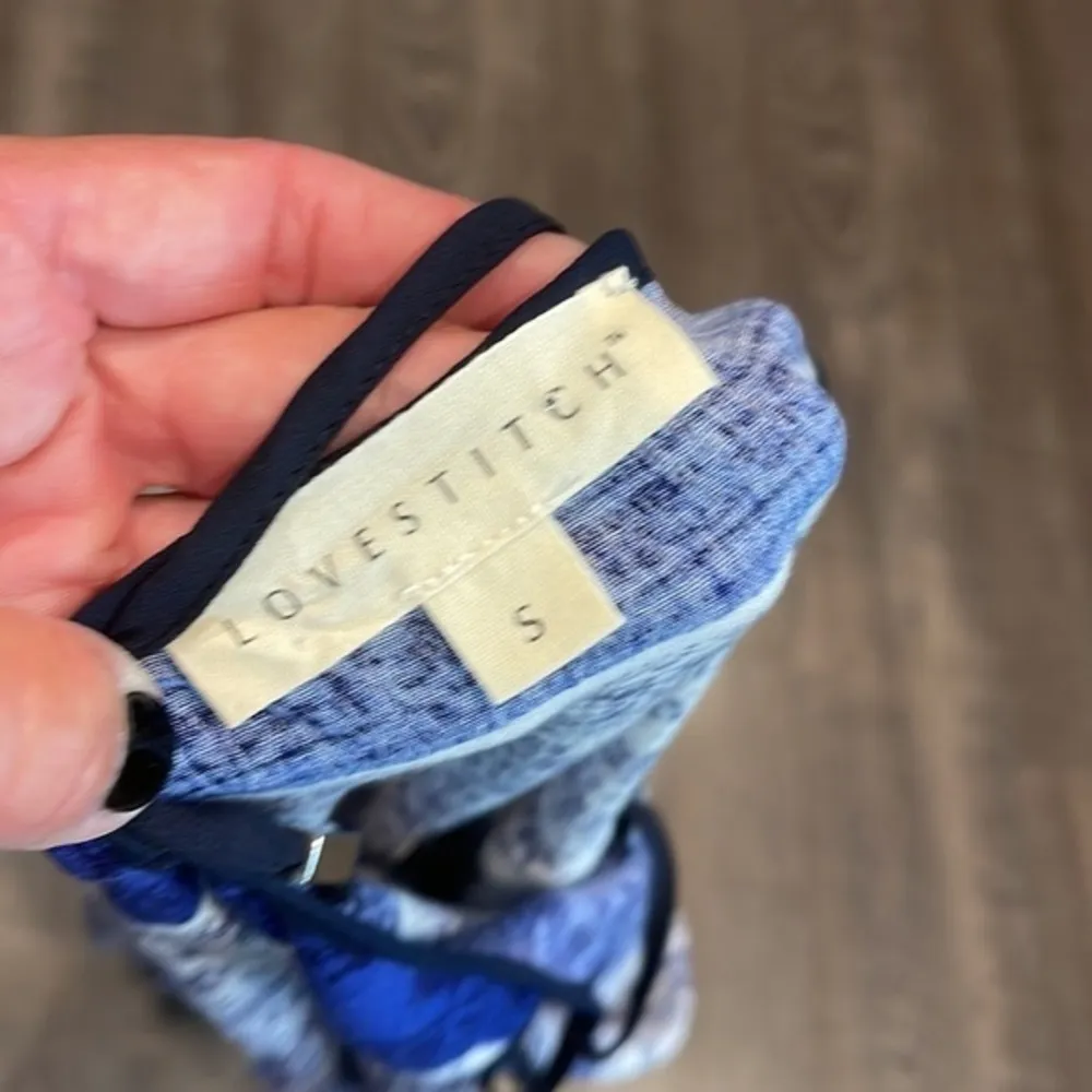 Lovestitch handkerchief style tie back midi dress - Image 4