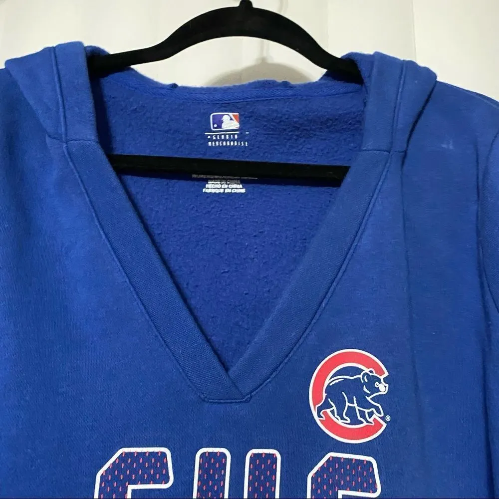 Genuine Merchandise Womans Cubs V-Neck sweatshirt hoodie, front tunnel pockets - Image 5