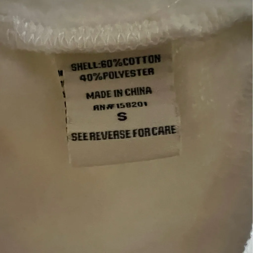 Ivory New York Cropped Sweatshirt Size Small - Image 6