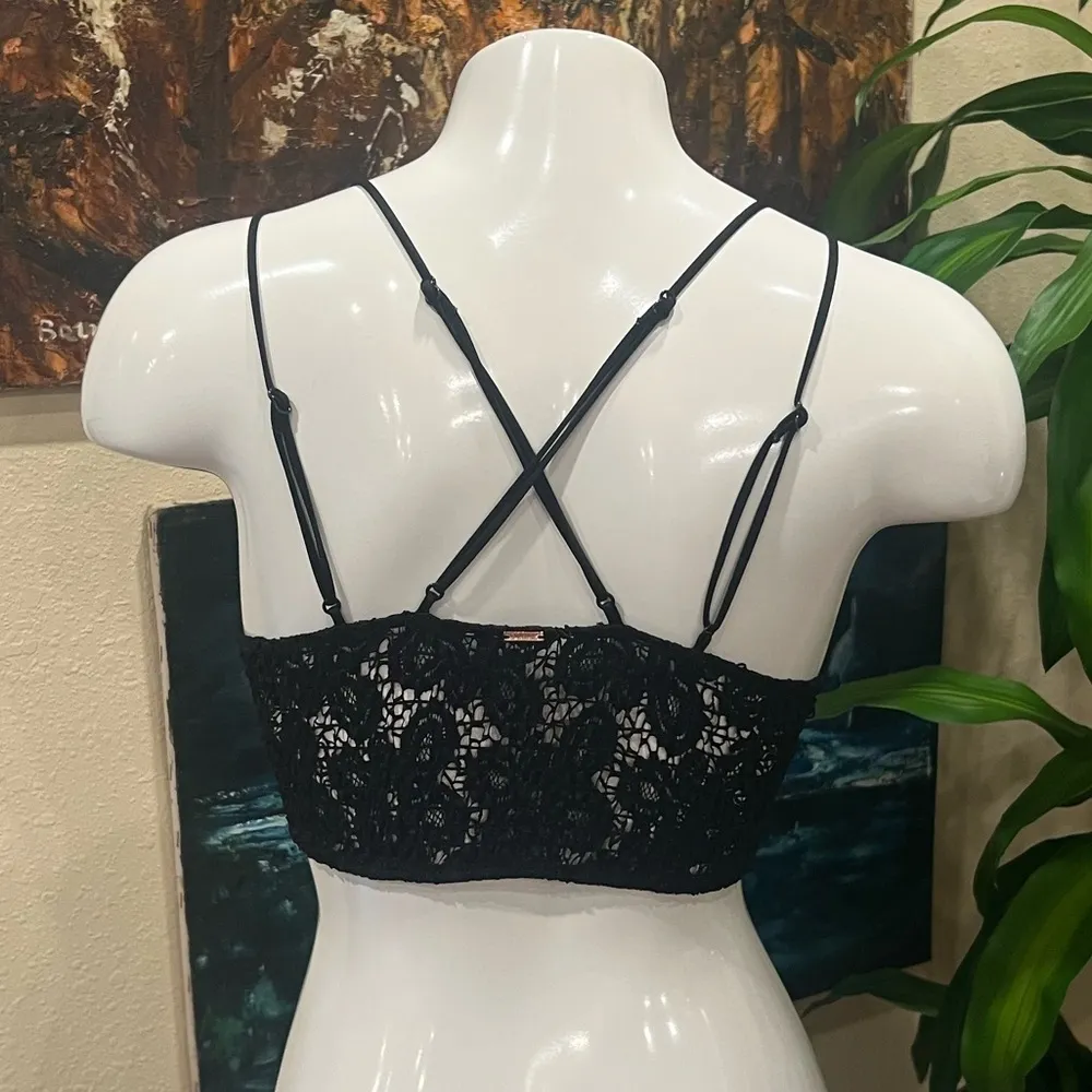 EUC Pink Victoria’s Secret bralette black lace bra back adjustable straps Sz S - Image 3