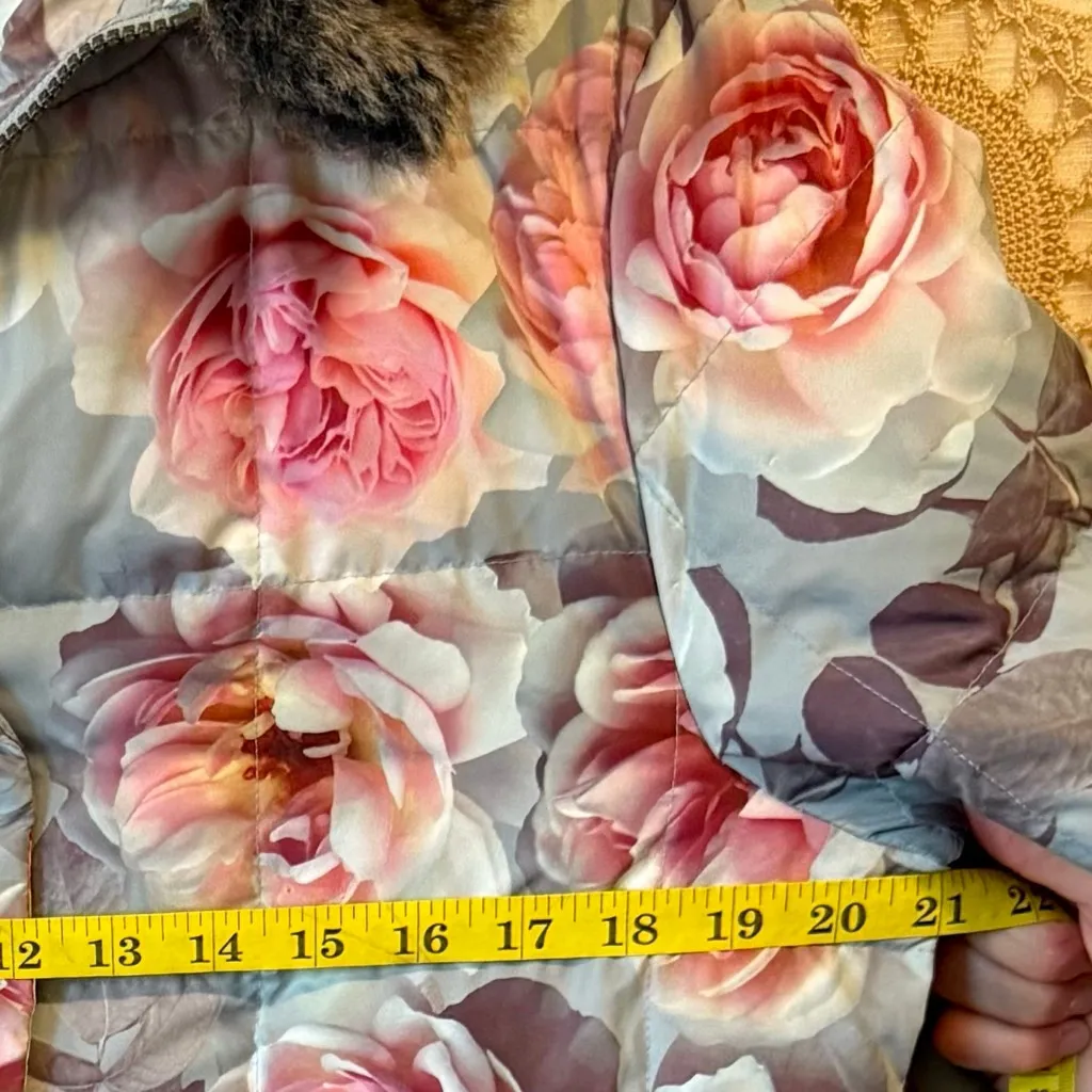 Sundance Floral Duck Down Blue Pink Puffer Coat - Image 5