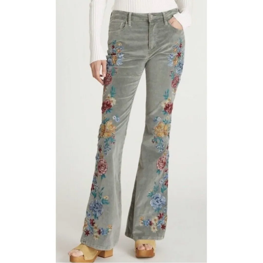 Free People x Driftwood Farrah  
Embroidered Cord Flare Jeans Sz 28 - Image 5
