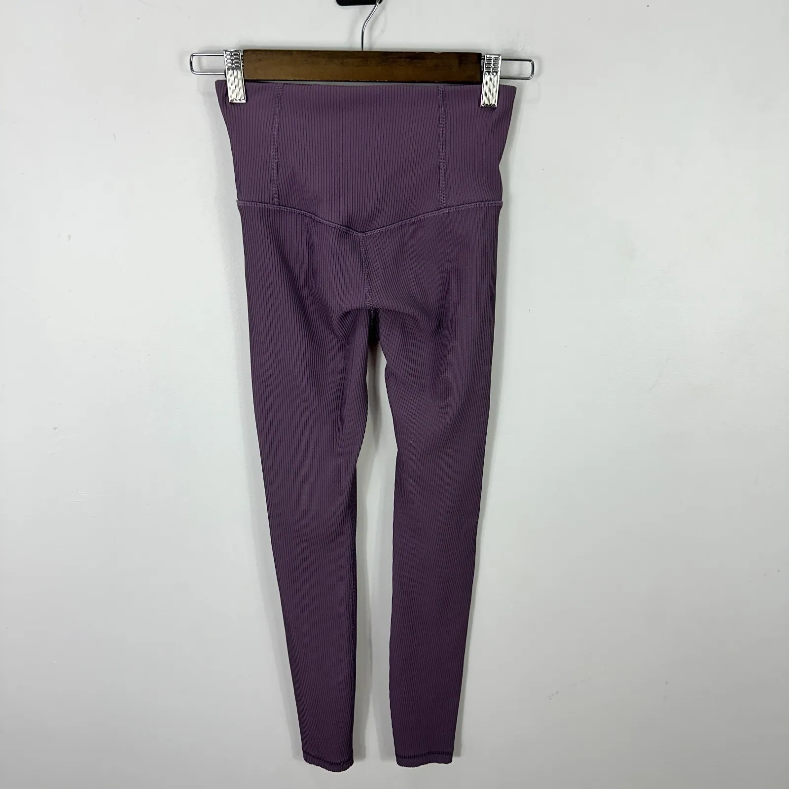 Athleta Elation Rib Tight XS Purple High Rise Ribbed Yoga Leggings Minimalist - Image 3