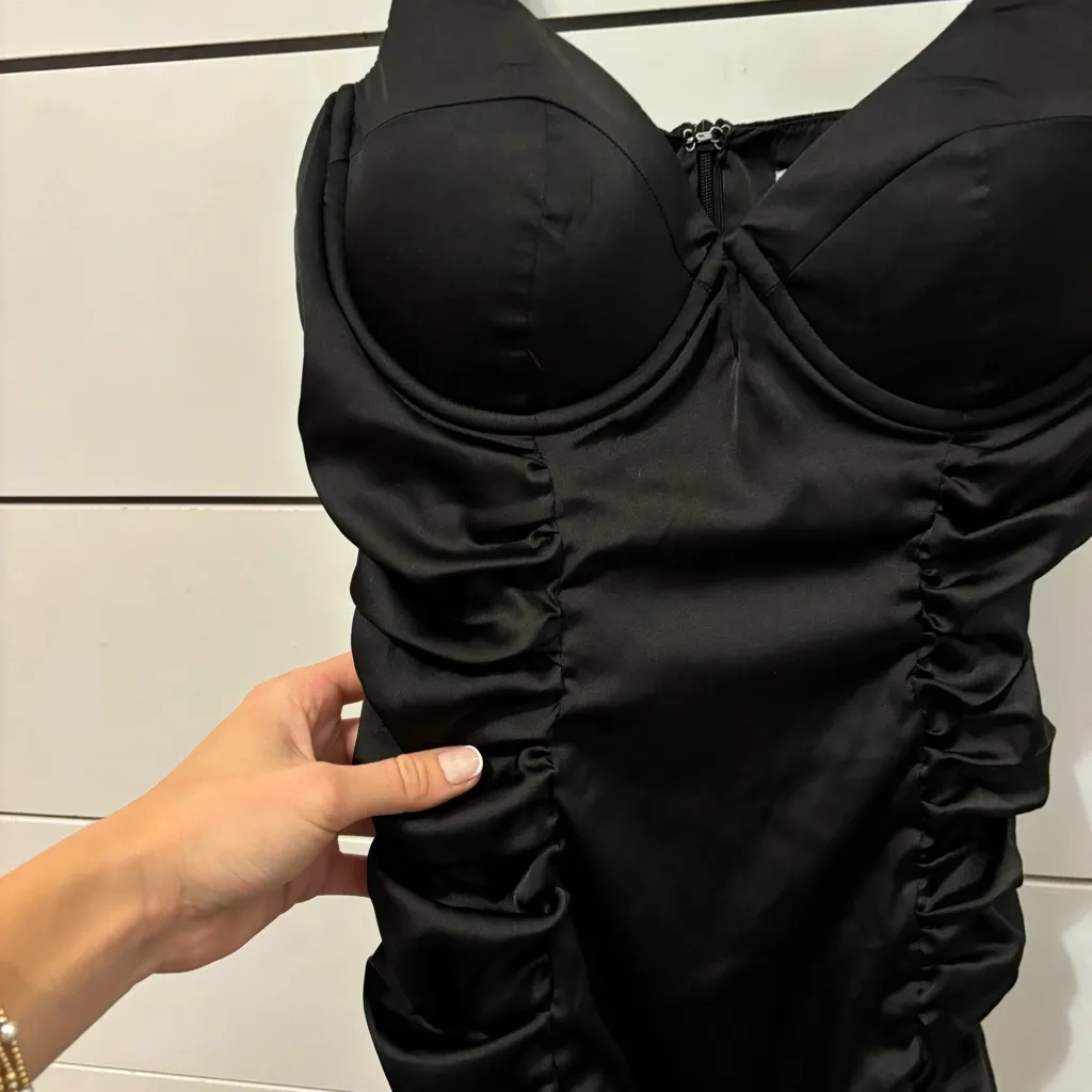 Oh Polly Love Lustre Dress Black - Image 5