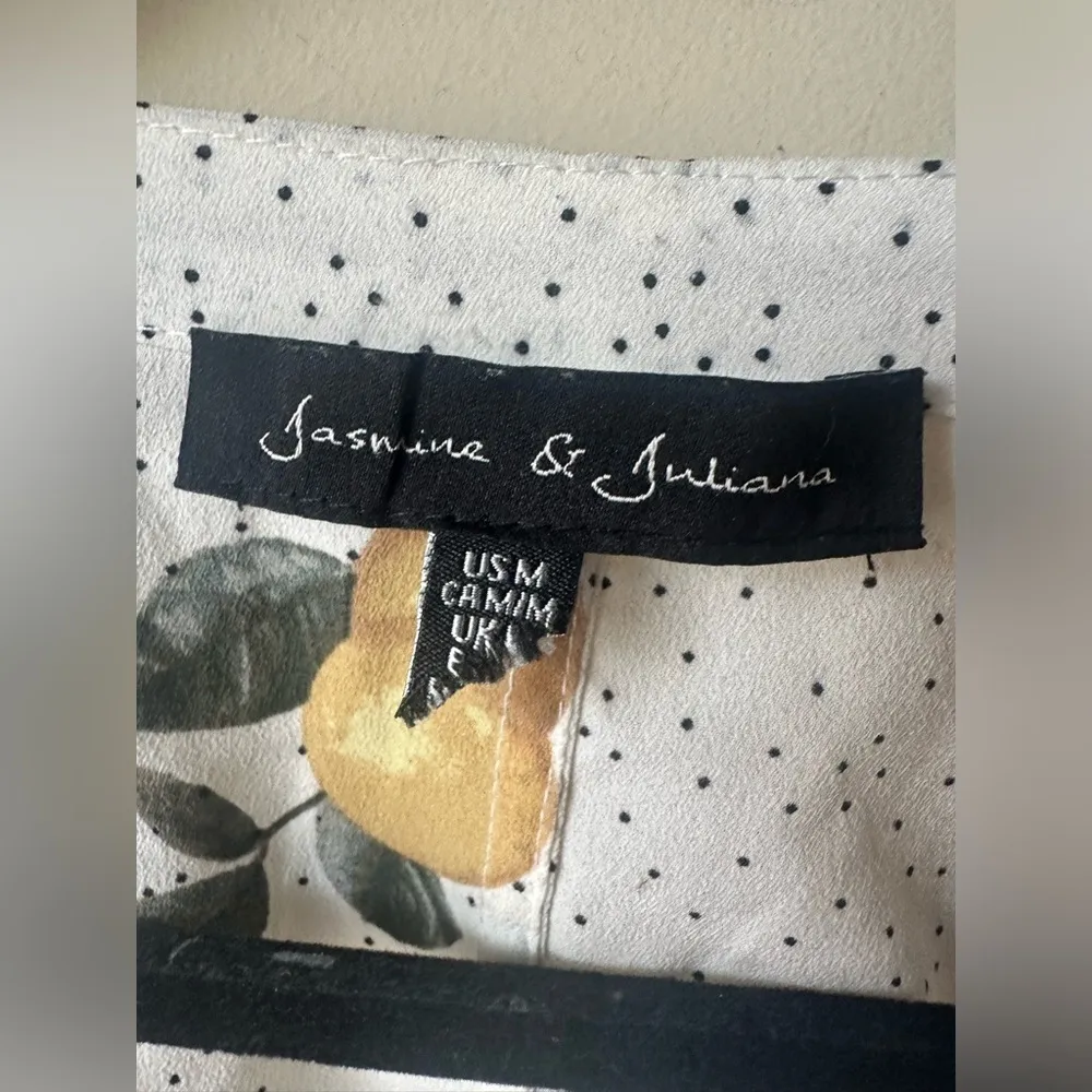 Jasmine & Juliana V - Image 4