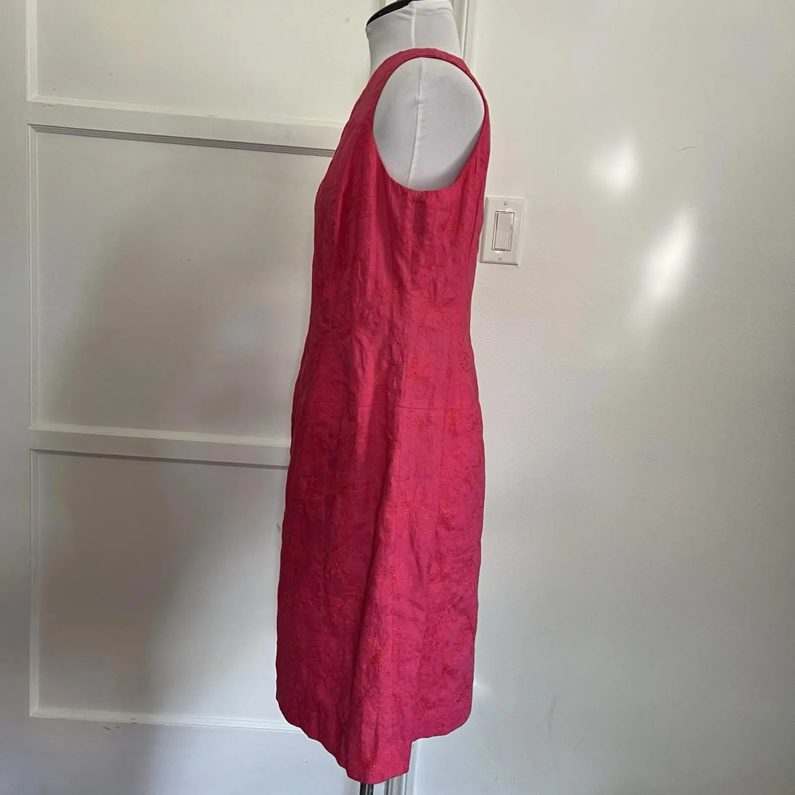 Jones New York Linen Dress Size 12 Pink Floral Embroidered Sleeveless Sheath - Image 7