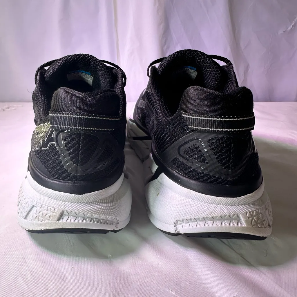 Hoka Women's Black and White Sneakers - Image 12