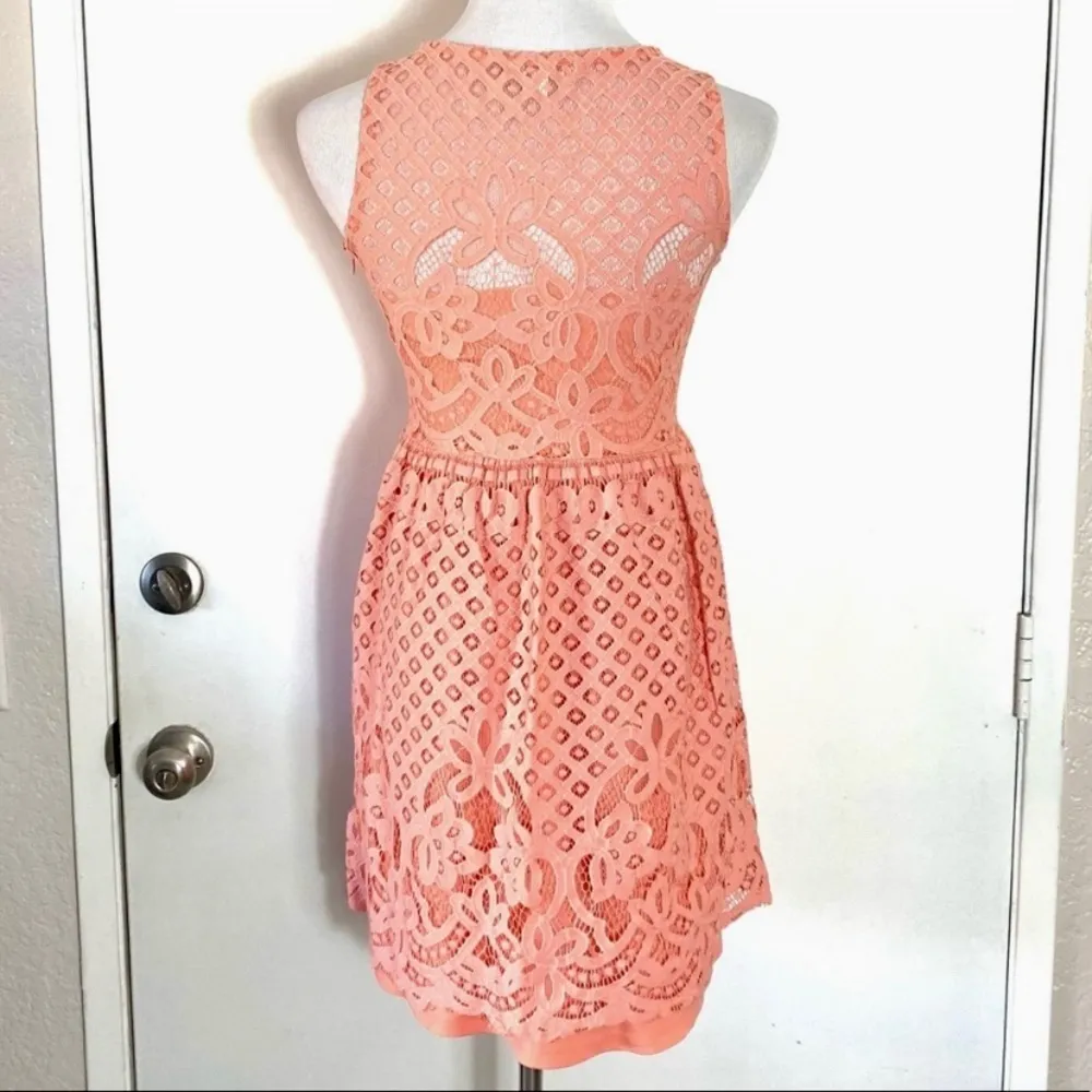 Love, Fire Love Fire Peach Lace Dress - Image 2