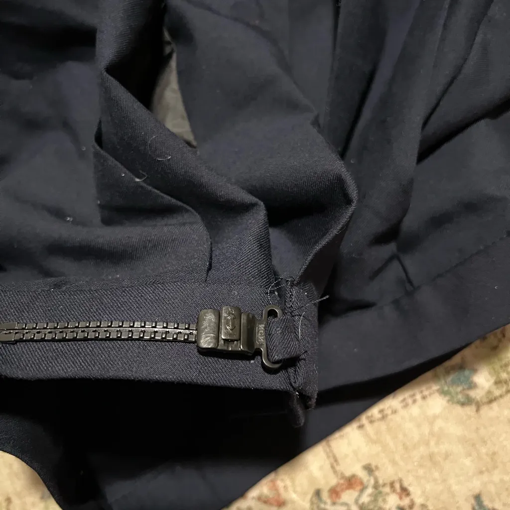 Brand New Women’s Adjustable Navy Pleated Skirt With Pocket and Without Tags Blue - Image 3