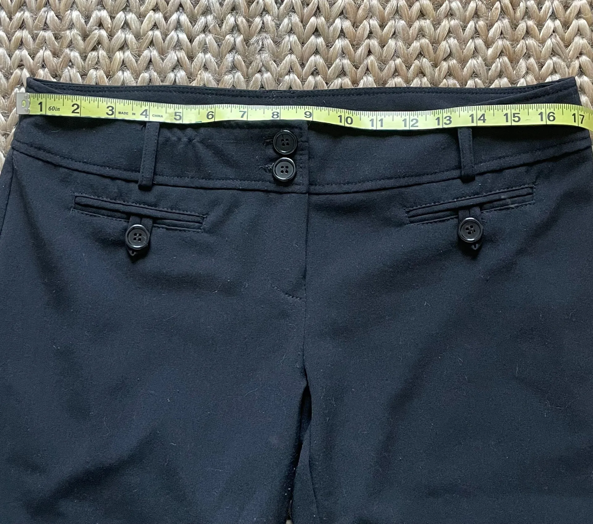 Cropped Black Pants - Image 3