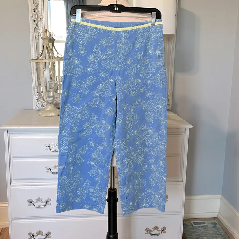 Talbots Cotton Blue Pants Capris Cropped Pineapple Embroidered Womens 6 - Image 2