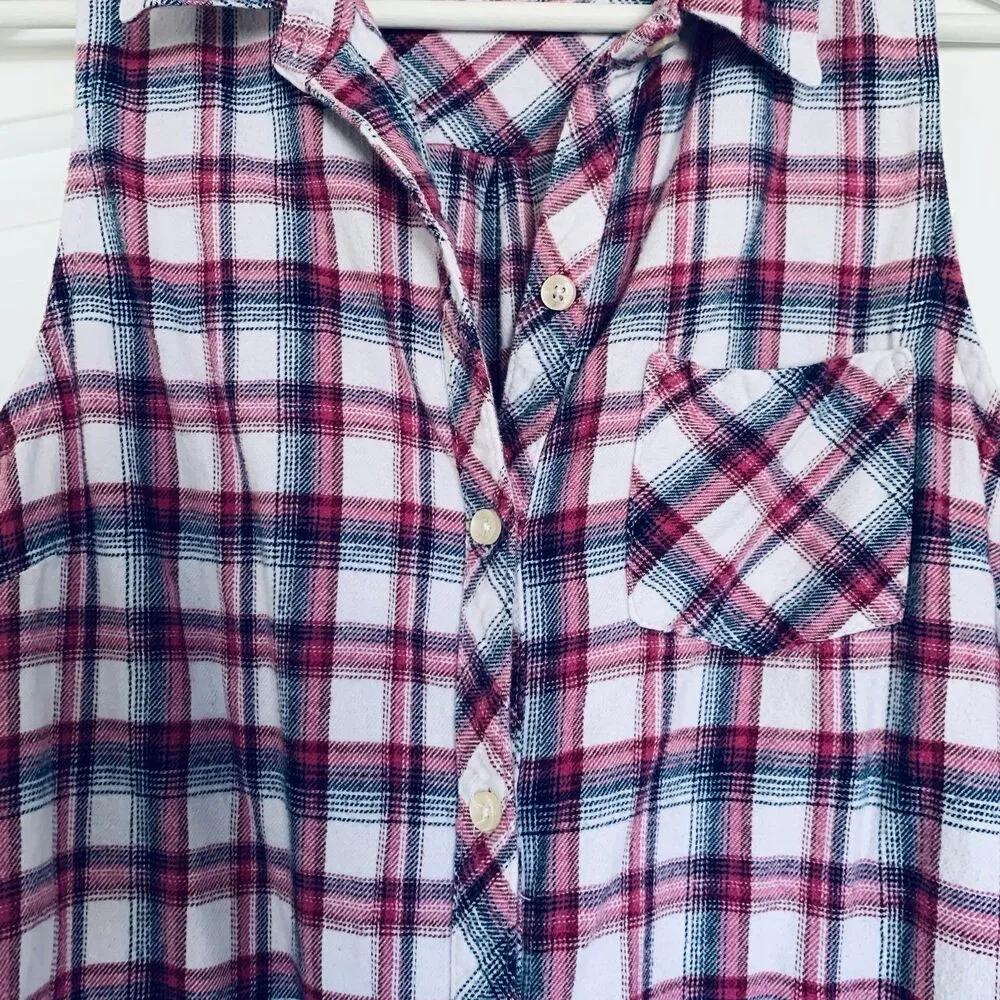 Forever 21 Red, Navy & White Plaid Flannel Button-Down Tunic Tank Shirt | Size L - Image 4