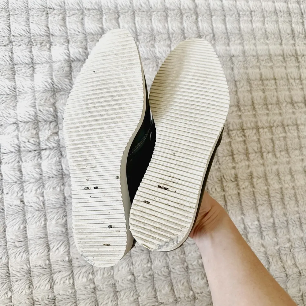 Everlane Leather Street Shoe - Image 7