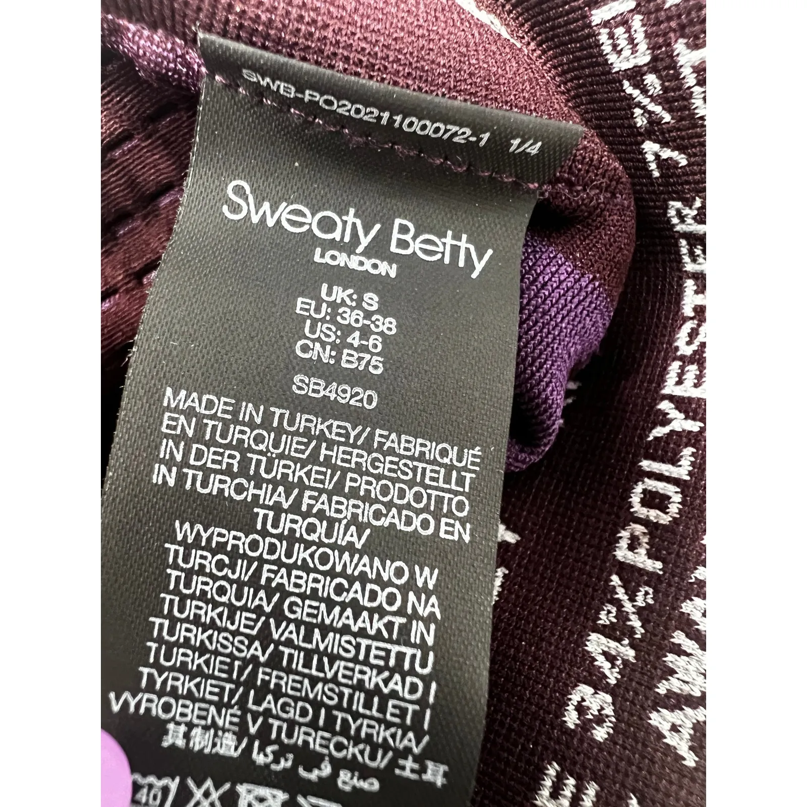 Sweaty Betty‎ Stamina Racer Back Camo Medium Impact Workout Sports Bra Small - Image 5