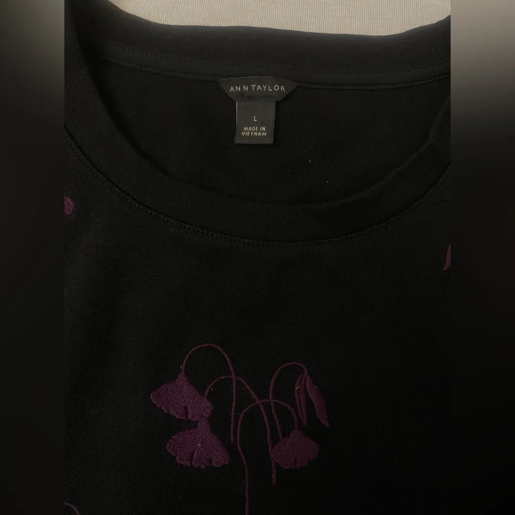 Ann Taylor Black Sweatshirt with Pink Floral Embroidery in Large - Image 4