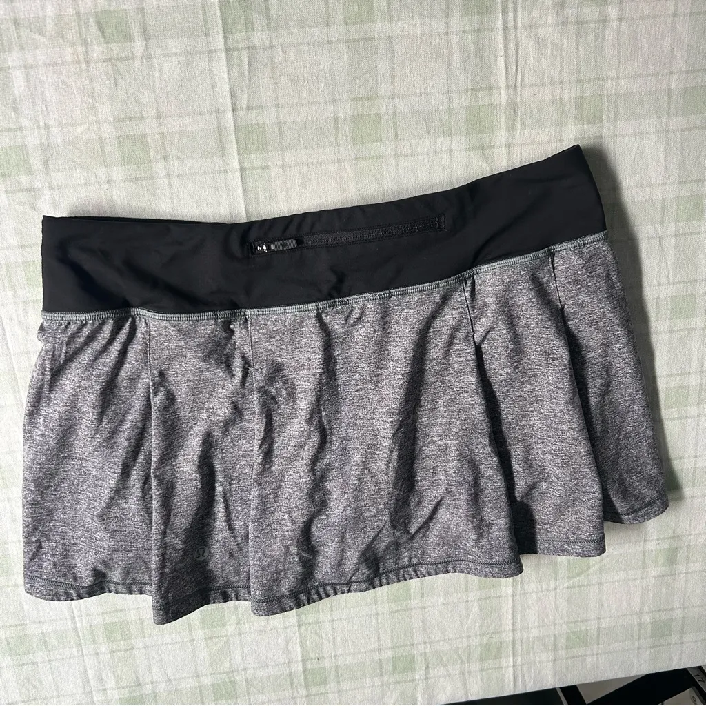 Lululemon Gray and Black Athletic Skort - Image 6