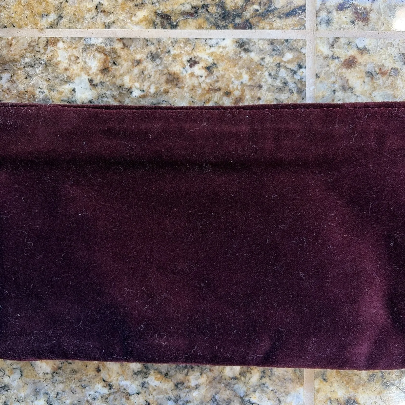 Chico's Maroon Burgundy Gold Beaded Velvet Velour Wristlet Clutch Purse Bag - Image 9