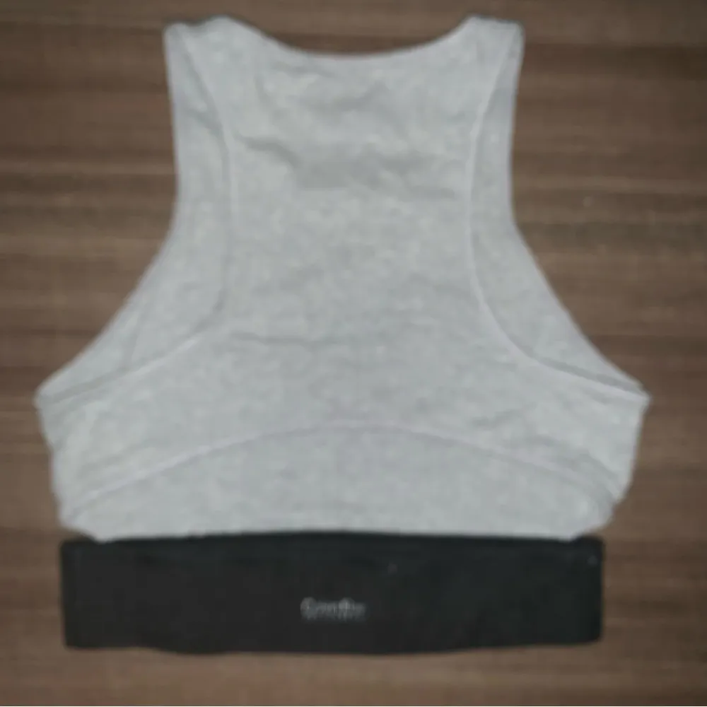 Calvin Klein Performance Size Small Sports Bra - Image 3