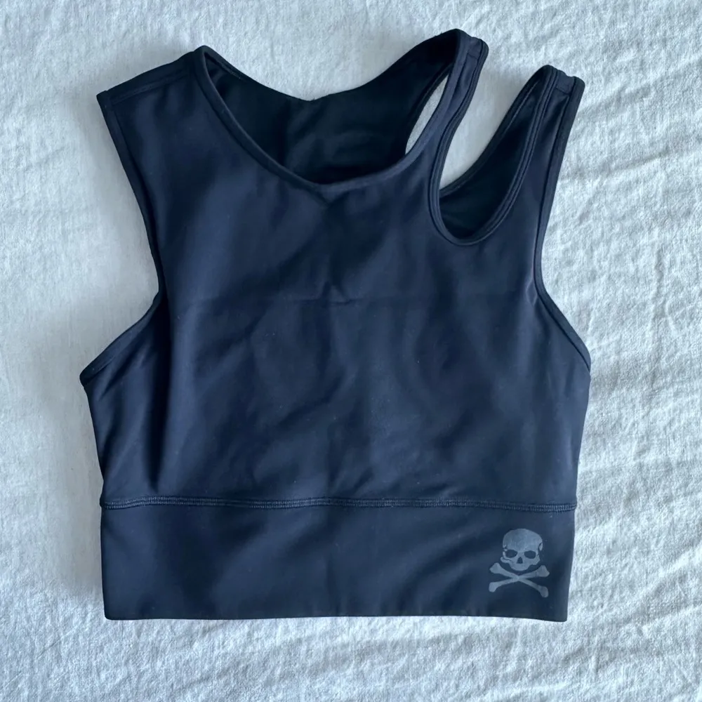 Lululemon Mastered Motion Cropped Tank - Image 3