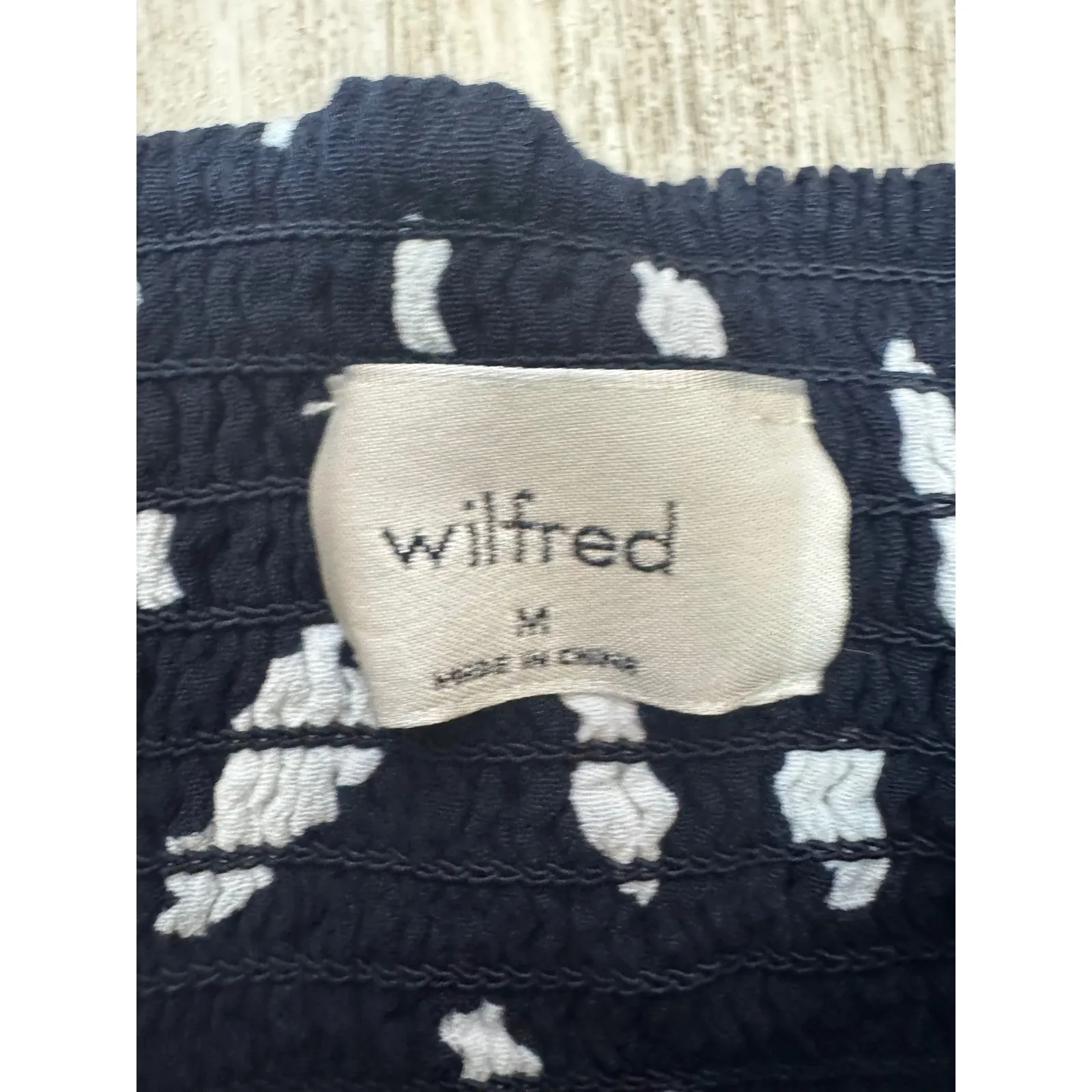 Wilfred Navy and White‎ Smocked Top Size Medium - Image 3