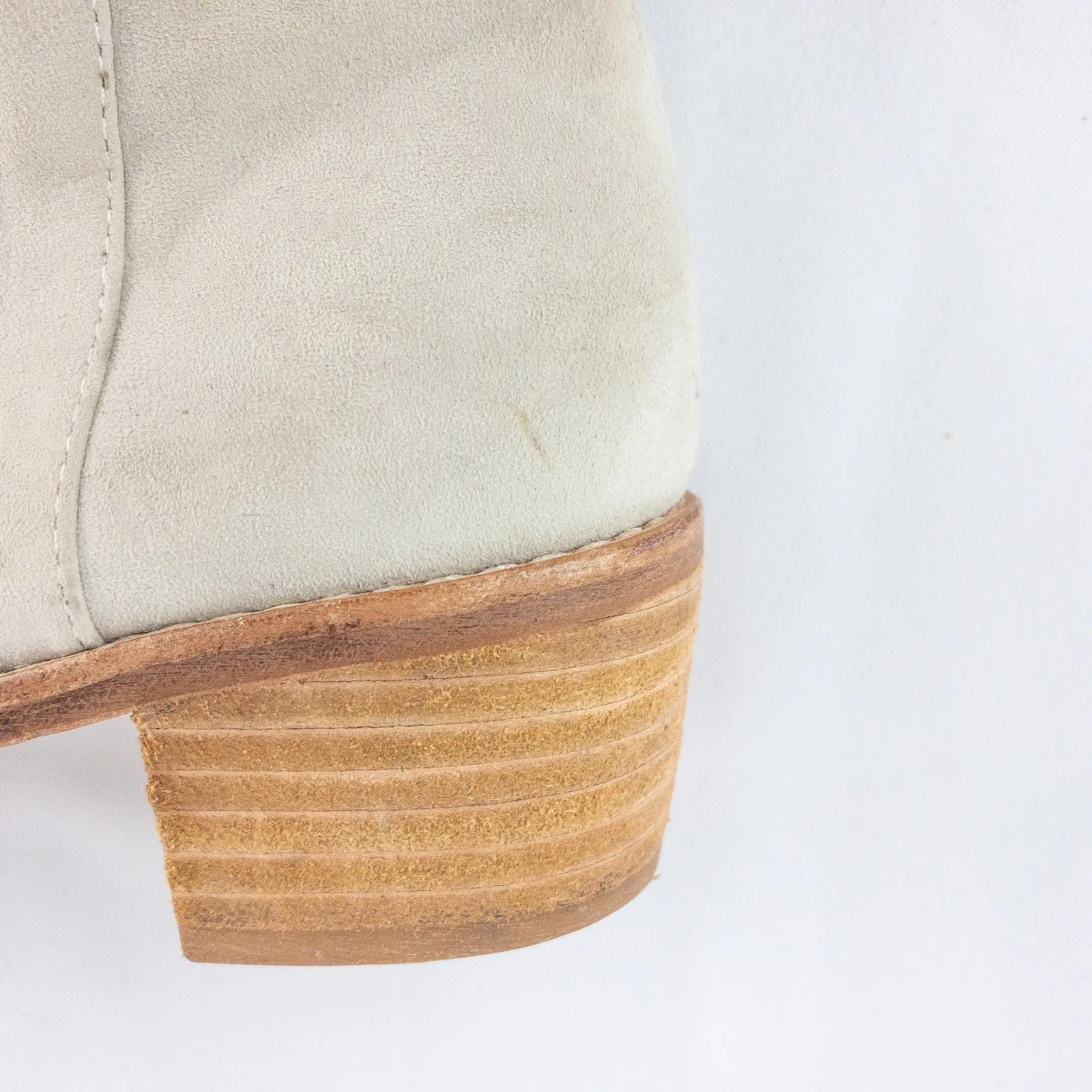 Anthropologie Matiko Mylvia Tan Suede Front Zip Ankle Boots Womens 6 - Image 7