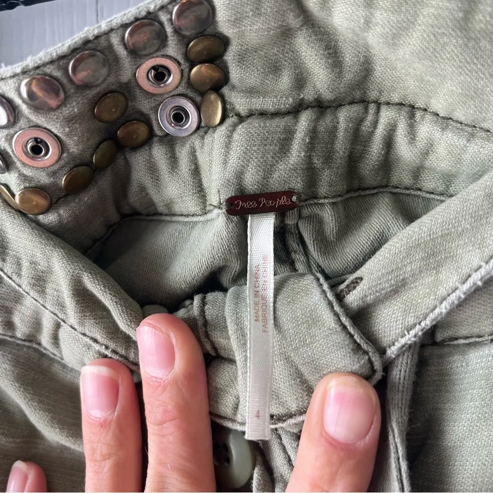 Free People Don’t Get Lost Cargo Size 4 - Image 4