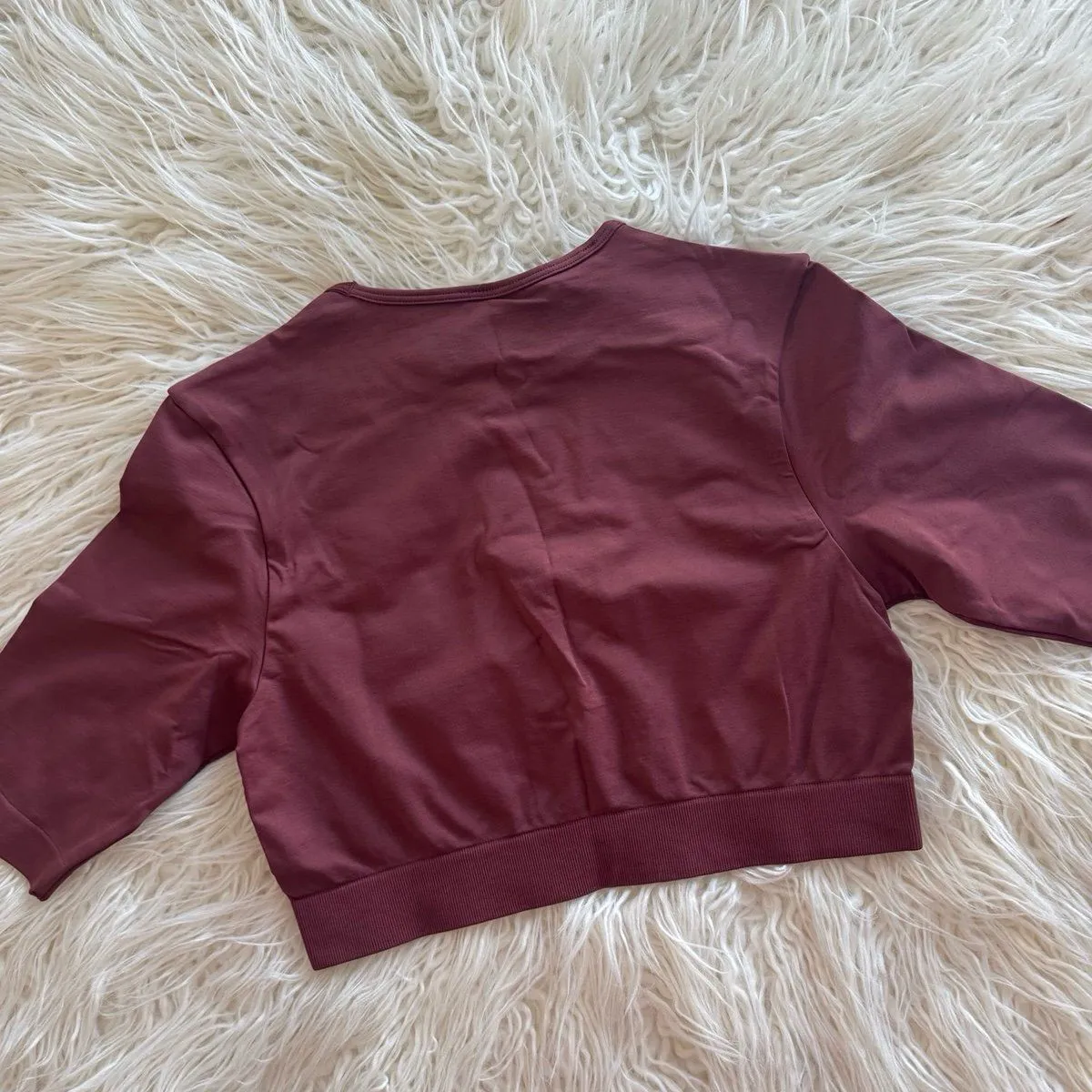 Gymshark Everyday Seamless Crop Top Burgundy Brown
Size Large - Image 6