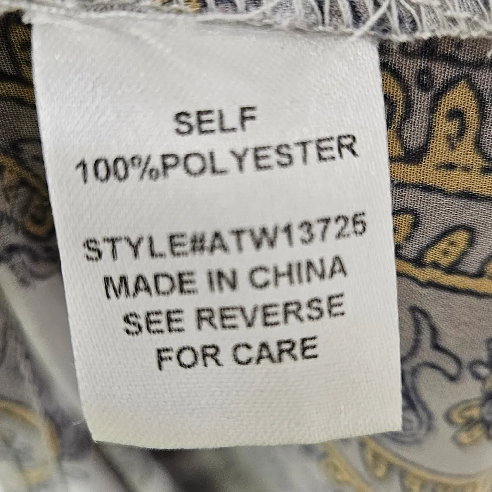 ANDTHEWHY Front Tie Knot Oversized Print Top - Image 8