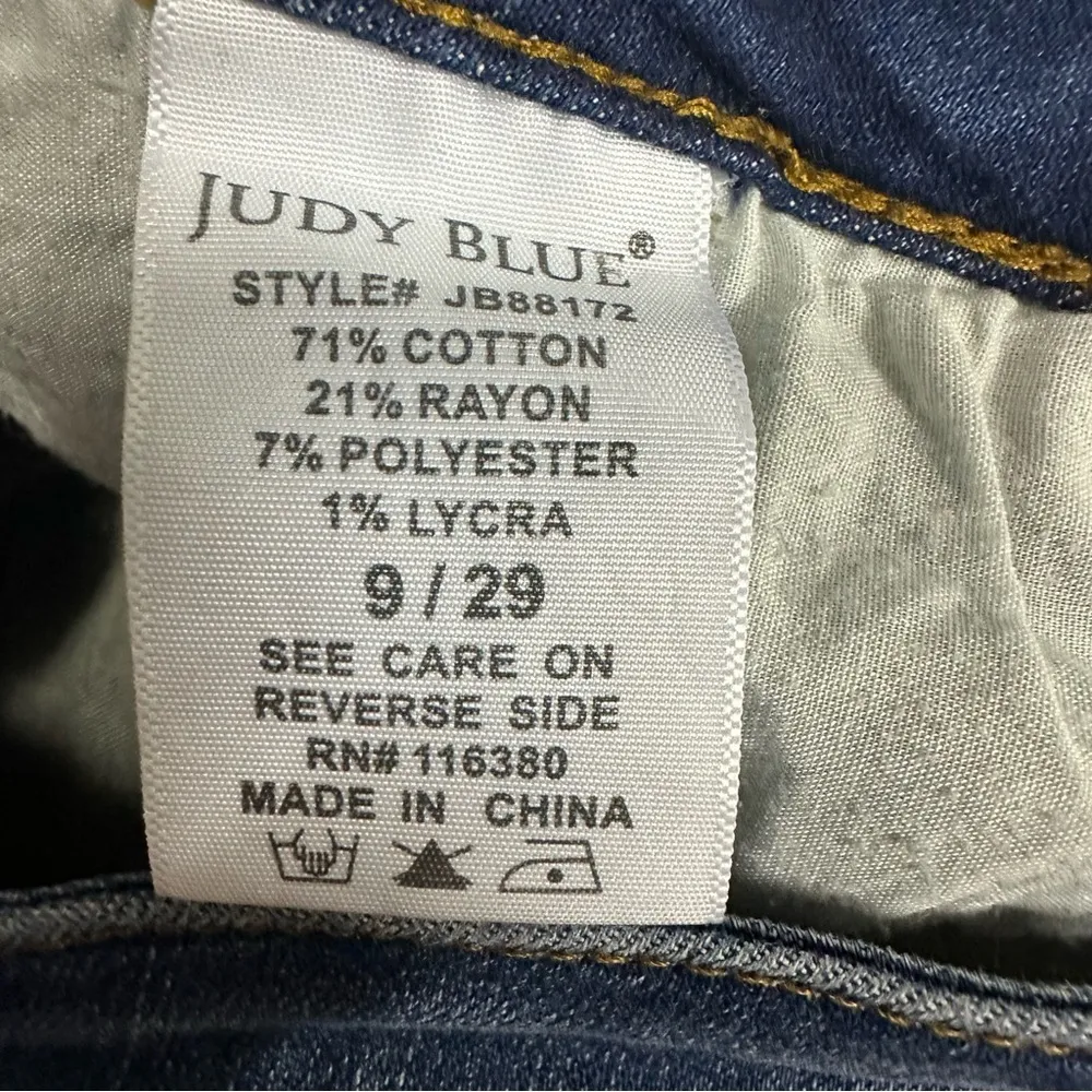 Judy Blue Raw Frayed Hem Flare Fit Medium Wash Denim Blue Jeans Size 9 or 29 - Image 10