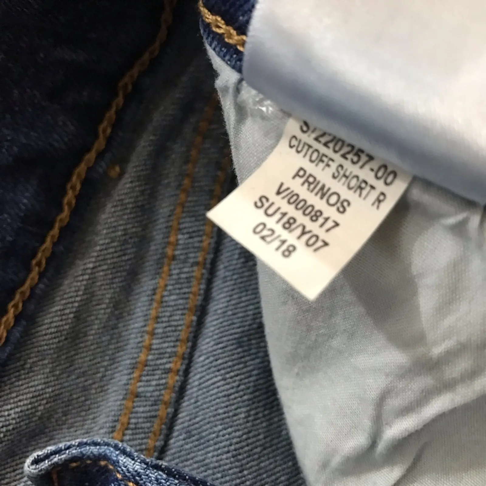 Old Navy Boyfriend Seamed Cutoff Denim Jean Shorts Dark wash stretch Cutoffs 8 - Image 11