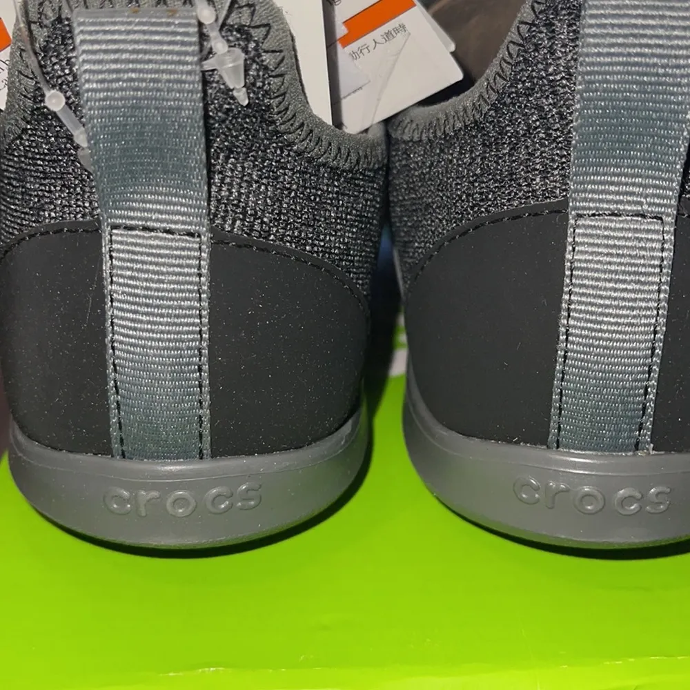 Crocs Swiftwater Cross-Strap Gray/Slate Size 6 - Image 5