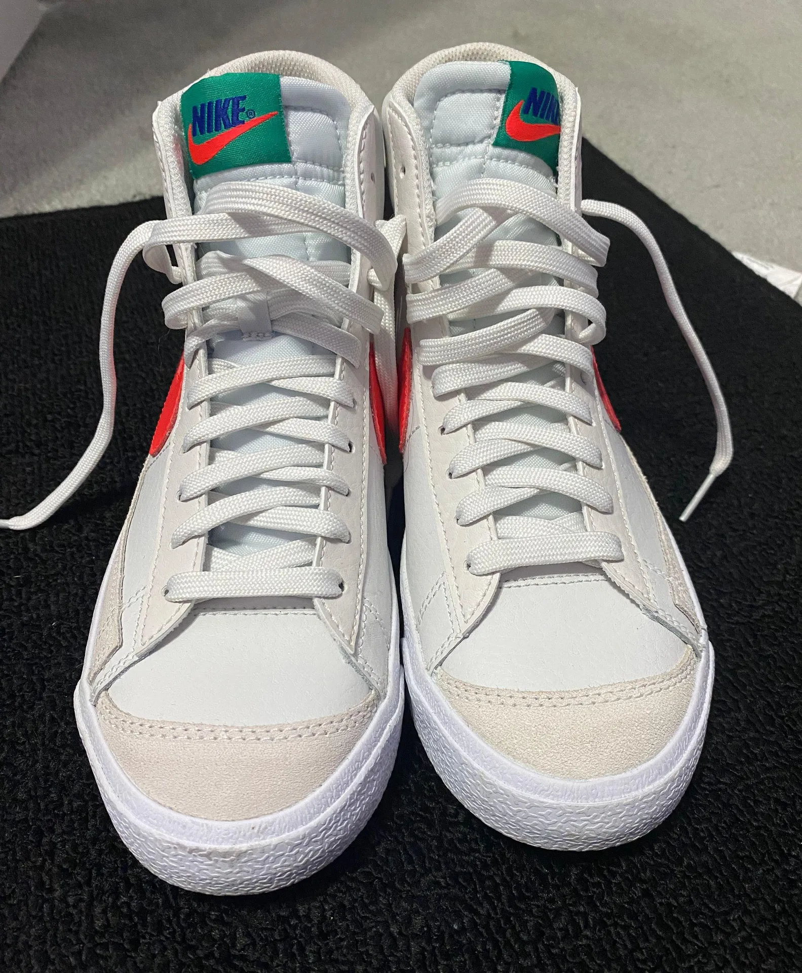 Nike Women Blazer Mid - Image 2