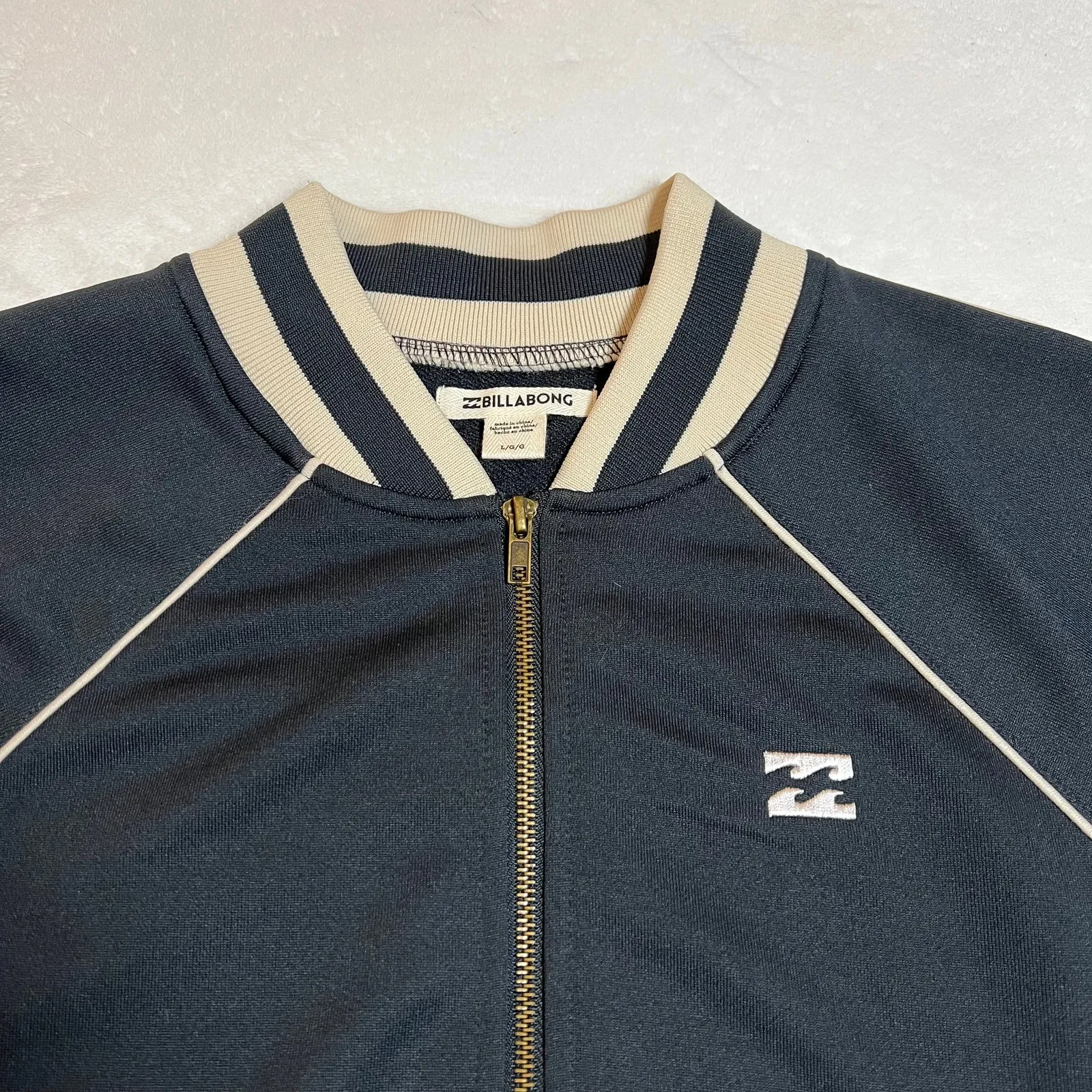 NEW Billabong Legacy Locals Only Bomber Jacket Size Large Casual Beach Surfing - Image 5