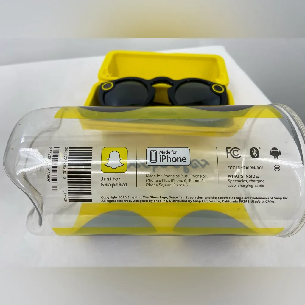 Snap Chat Spectacles 1st generation Case + Charger incl Black - Image 11