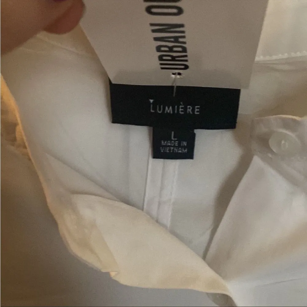 NWT urban outfitters lumiere white belted button down L - Image 5